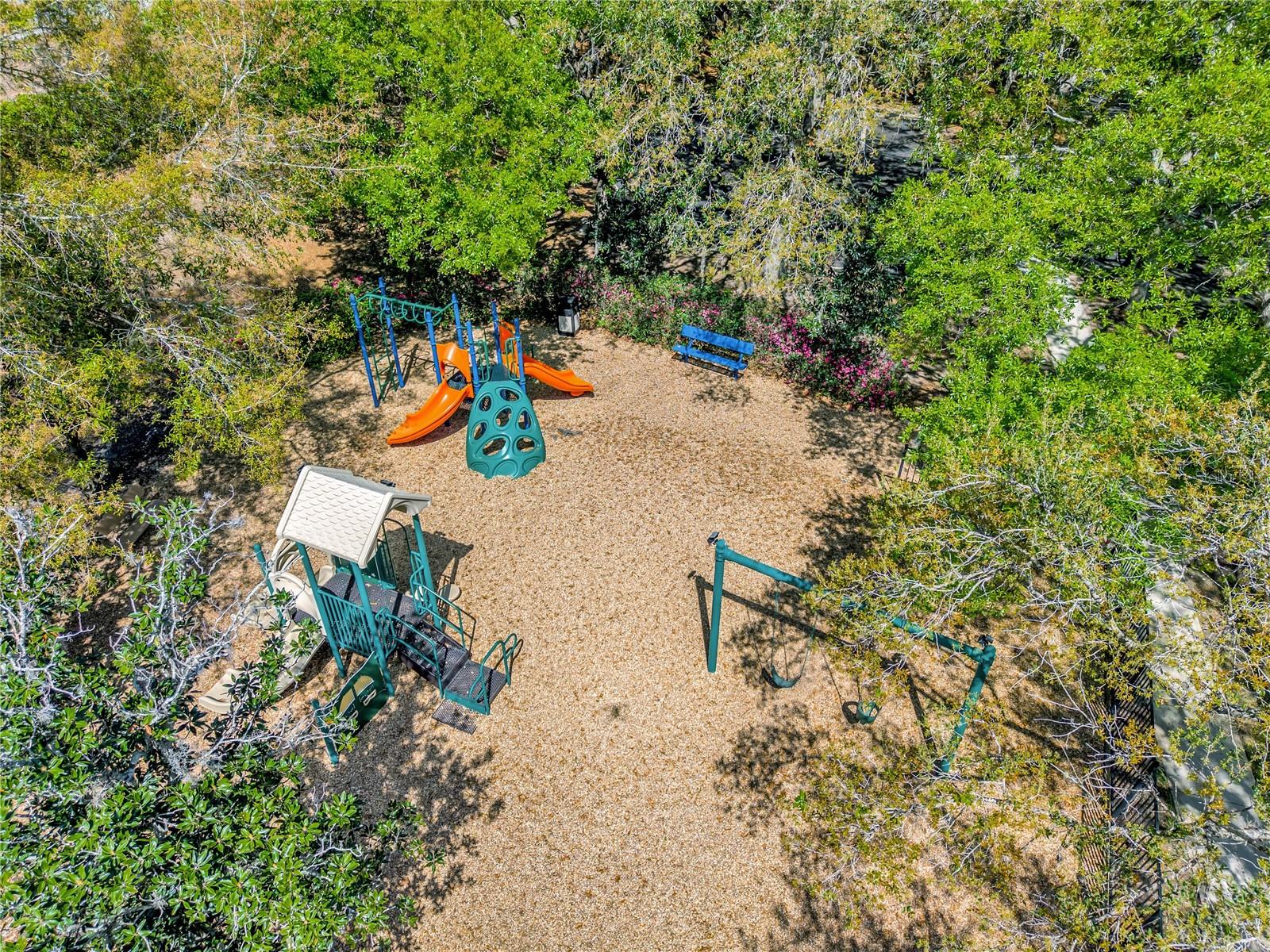 Image 42 of 43 For 2908 Sunset Lakes Boulevard