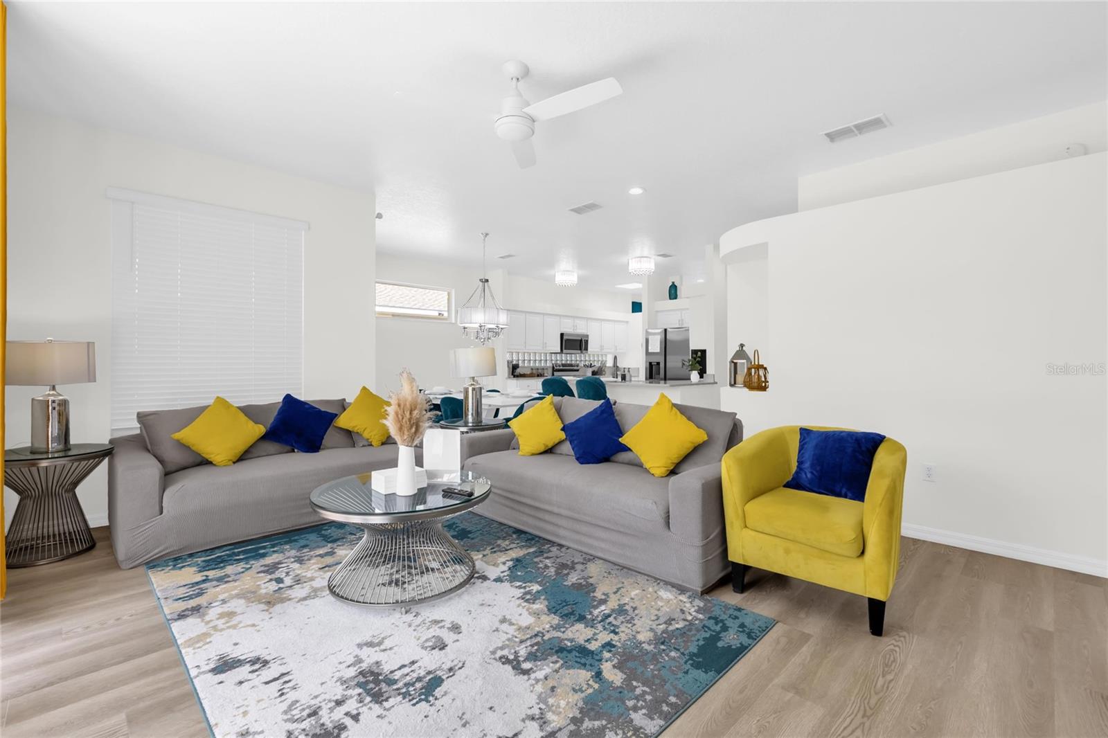 Image 6 of 43 For 2908 Sunset Lakes Boulevard