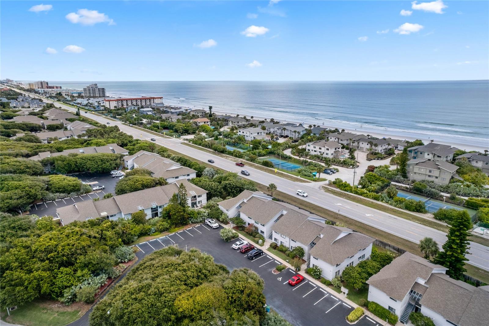 Image 22 of 40 For 4407 Sea Mist Court 163