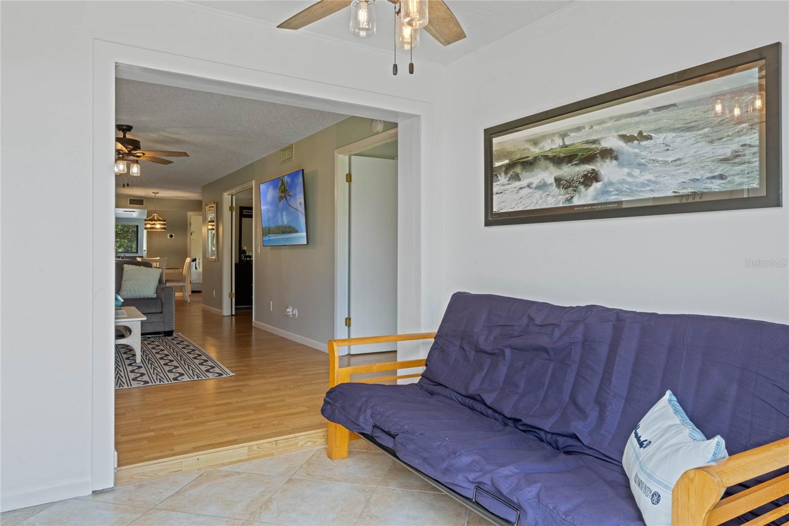 Image 32 of 40 For 4407 Sea Mist Court 163