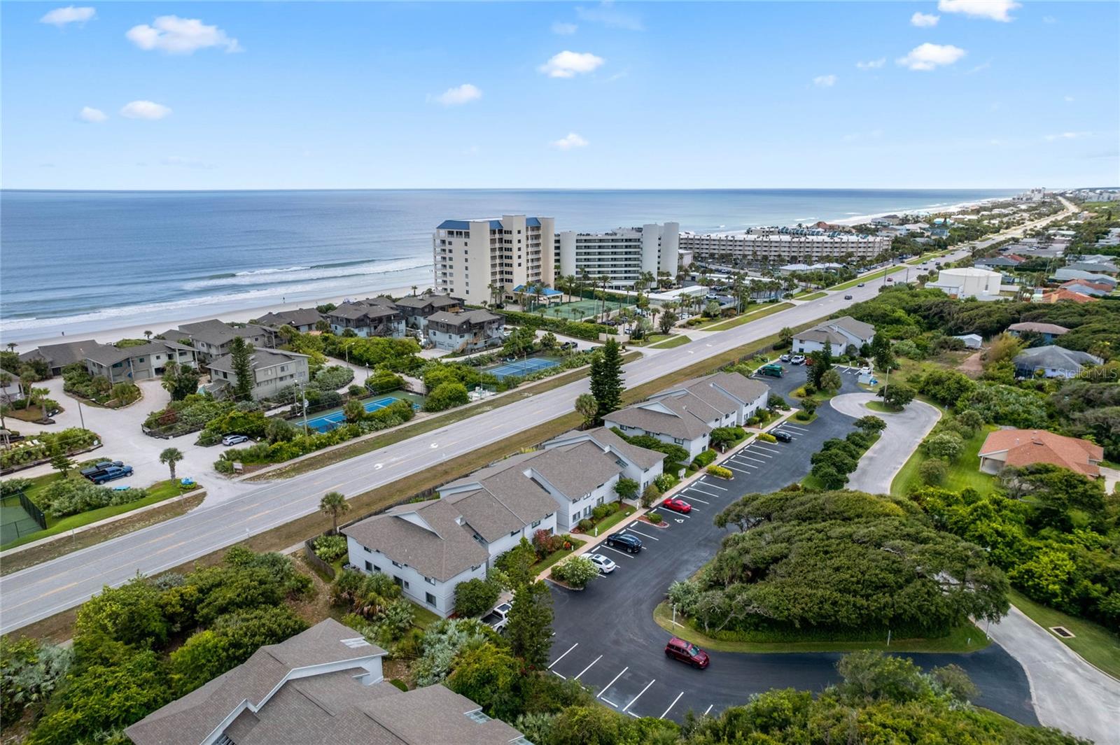 Image 35 of 40 For 4407 Sea Mist Court 163