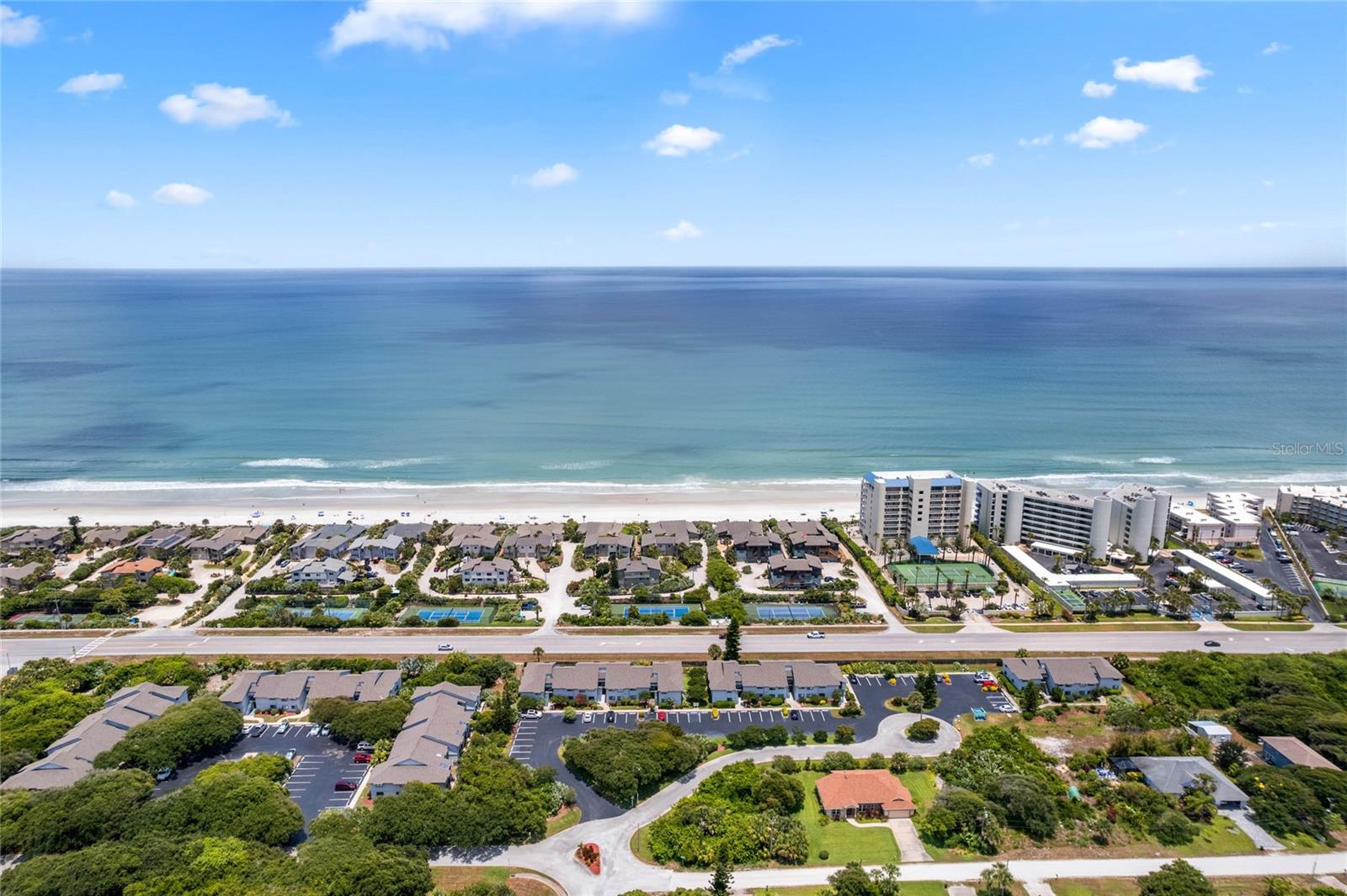 Image 38 of 40 For 4407 Sea Mist Court 163