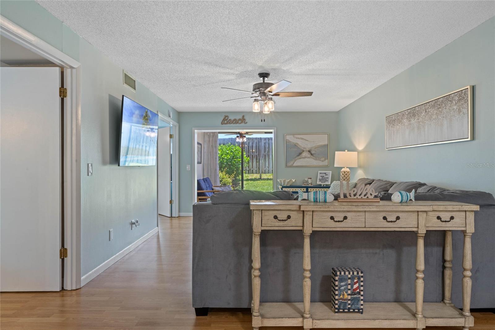 Image 7 of 40 For 4407 Sea Mist Court 163