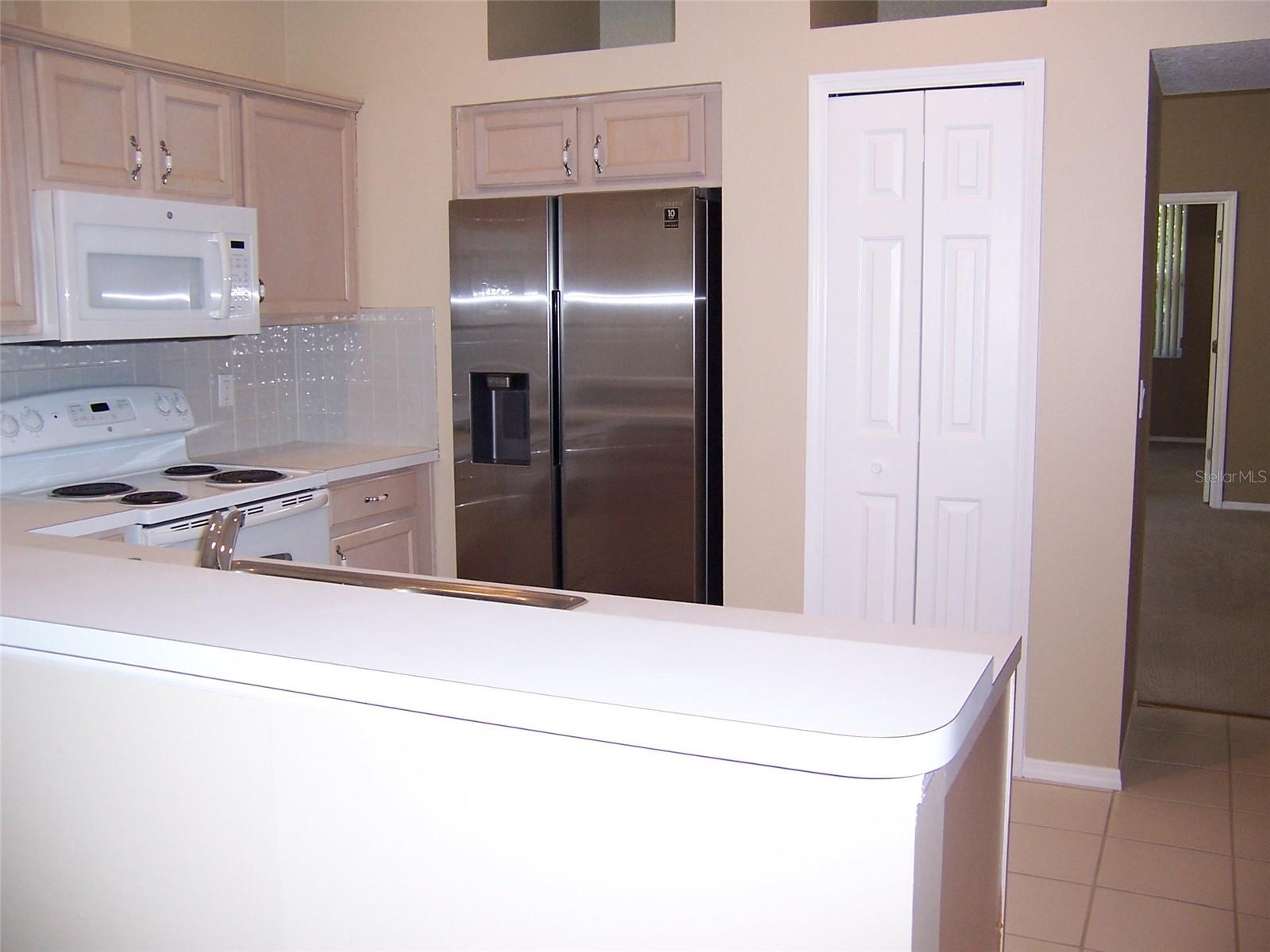 Image 13 of 26 For 103 Golden Crest Court