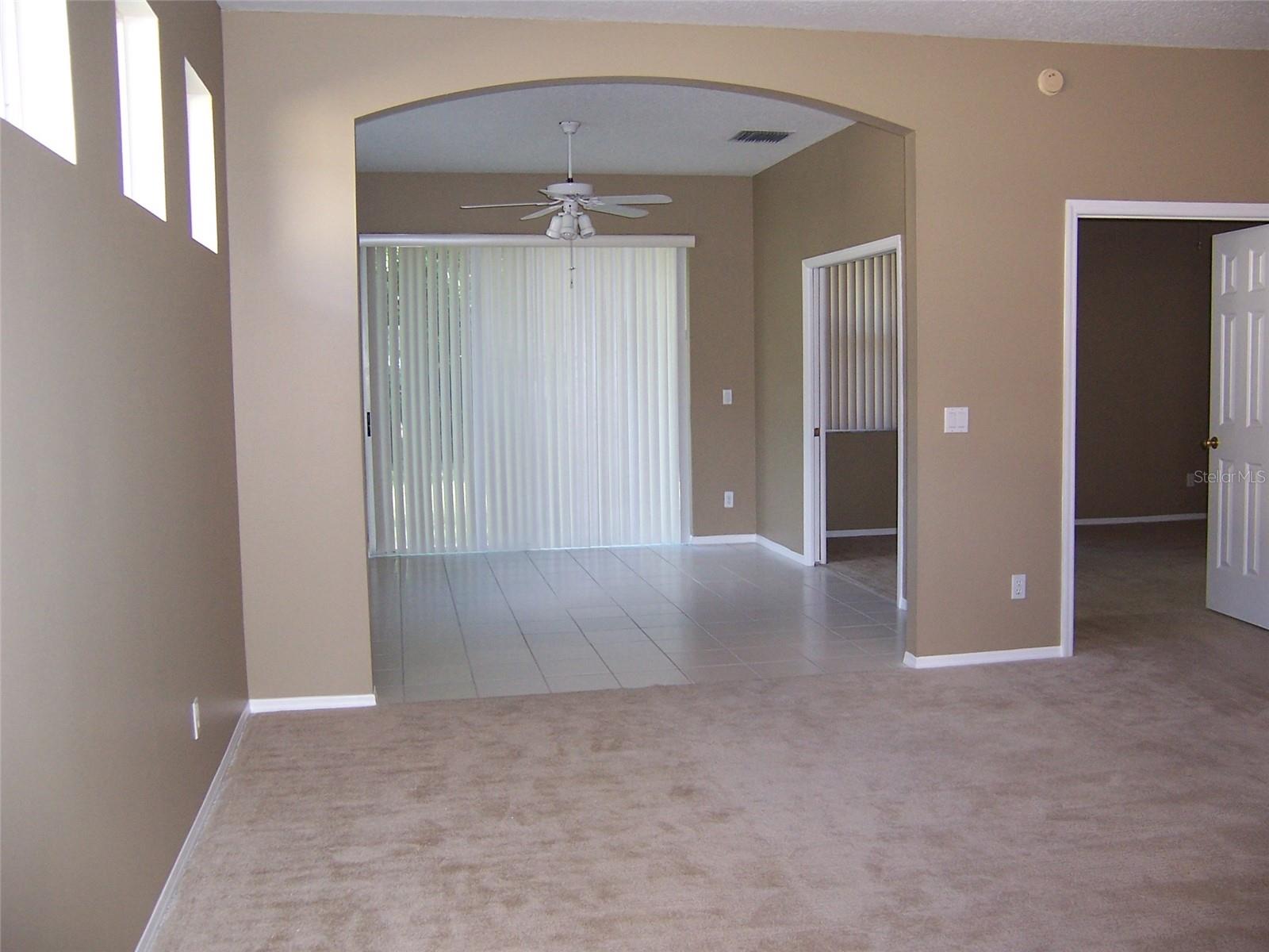 Image 6 of 26 For 103 Golden Crest Court