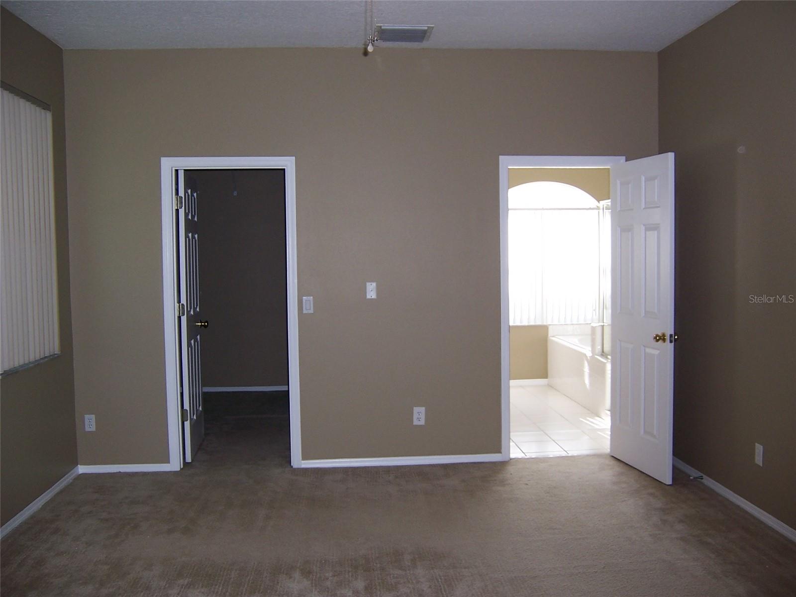 Image 8 of 26 For 103 Golden Crest Court