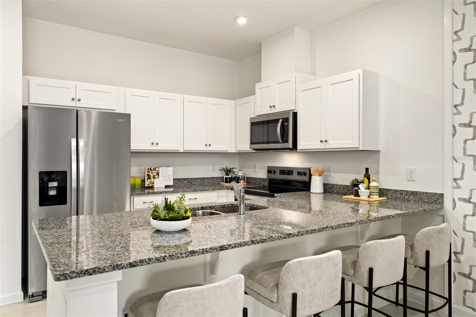 Image 3 of 22 For 2808 Camellia Flower Street