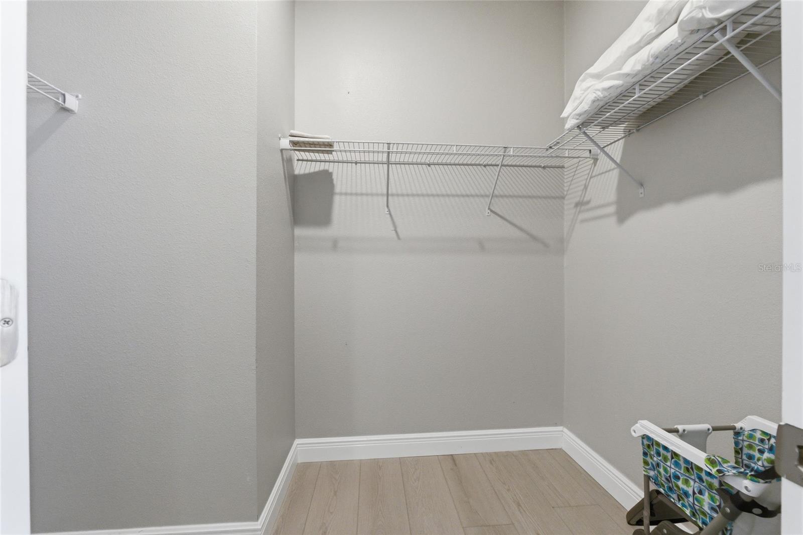 Listing photo id 44 for 7635 Oakmoss Loop