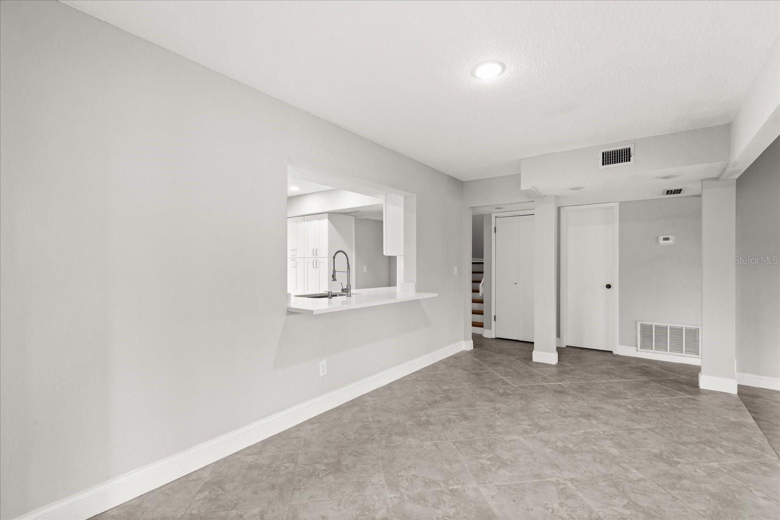 Image 11 of 39 For 366 Wekiva Cove Road