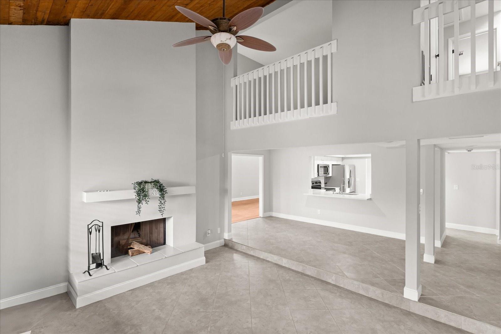 Image 4 of 39 For 366 Wekiva Cove Road