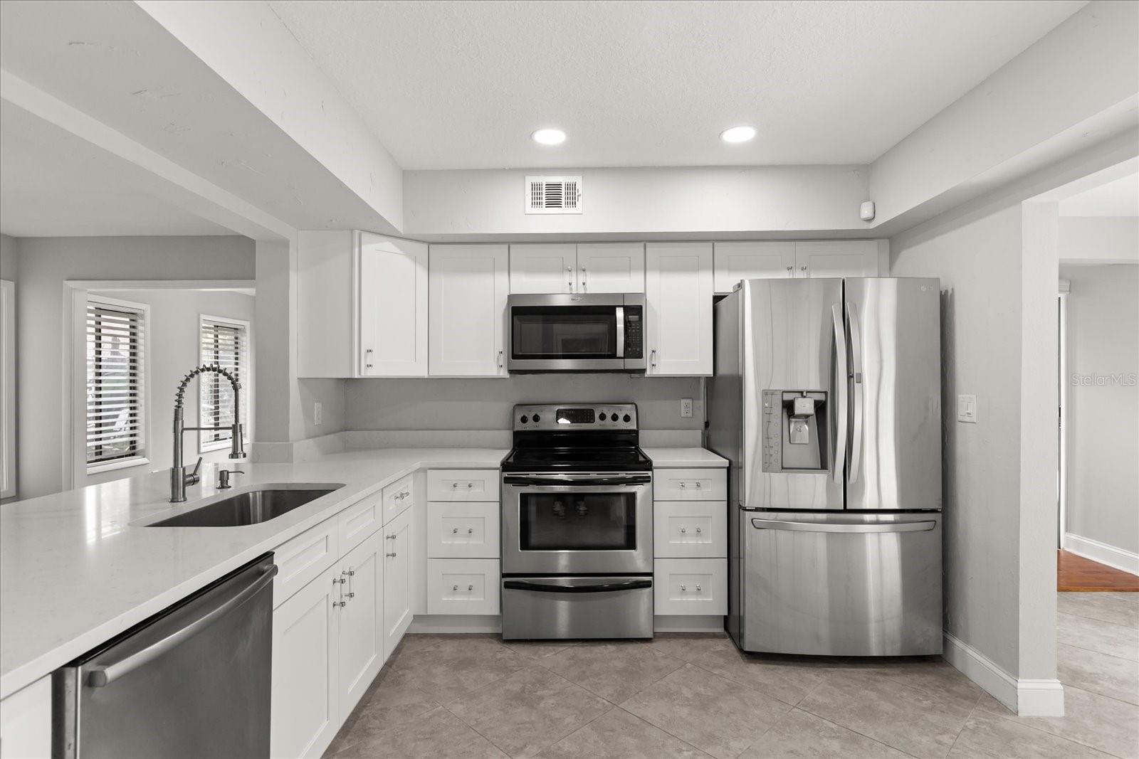 Image 9 of 39 For 366 Wekiva Cove Road