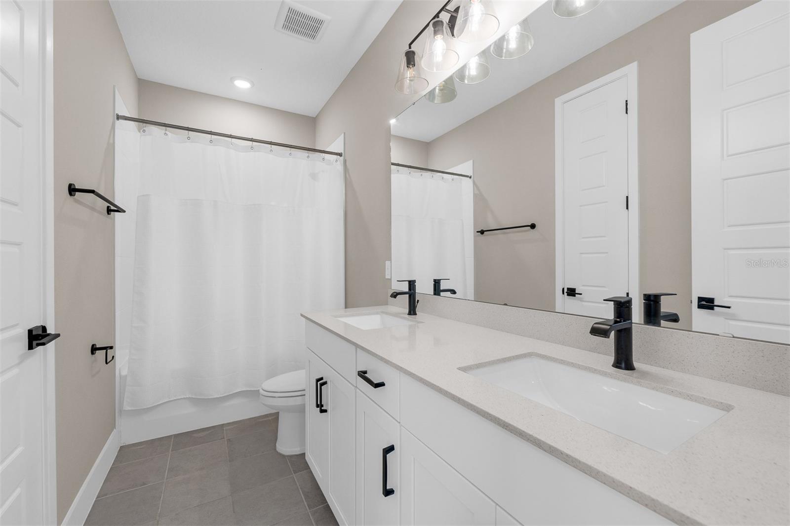 Listing photo id 30 for 5138 Citrus Leaf Boulevard