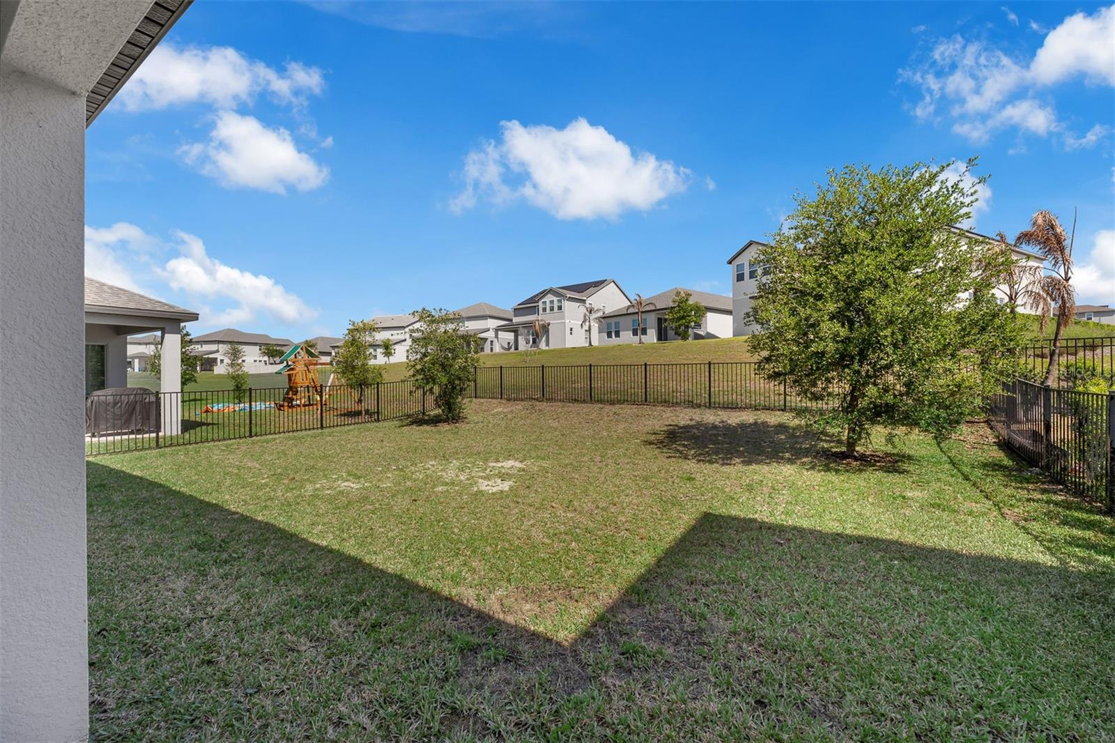 Listing photo id 41 for 5138 Citrus Leaf Boulevard