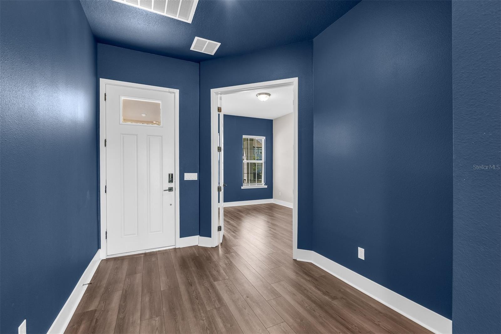 Listing photo id 3 for 5138 Citrus Leaf Boulevard