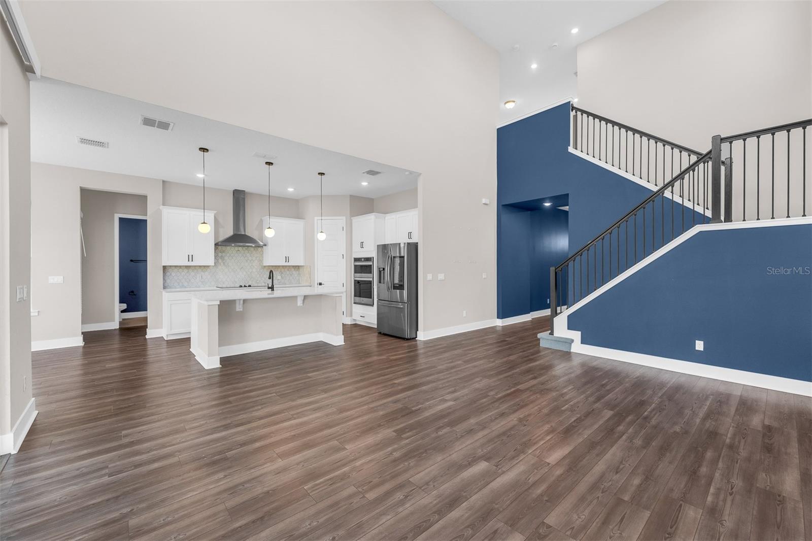 Listing photo id 6 for 5138 Citrus Leaf Boulevard
