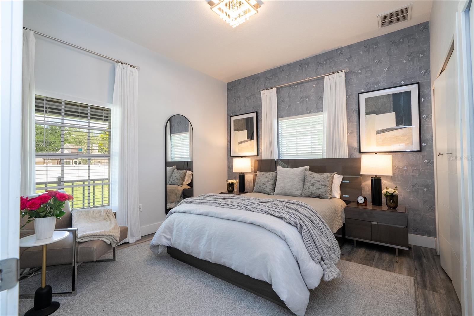 Listing photo id 26 for 8618 Benoit Avenue