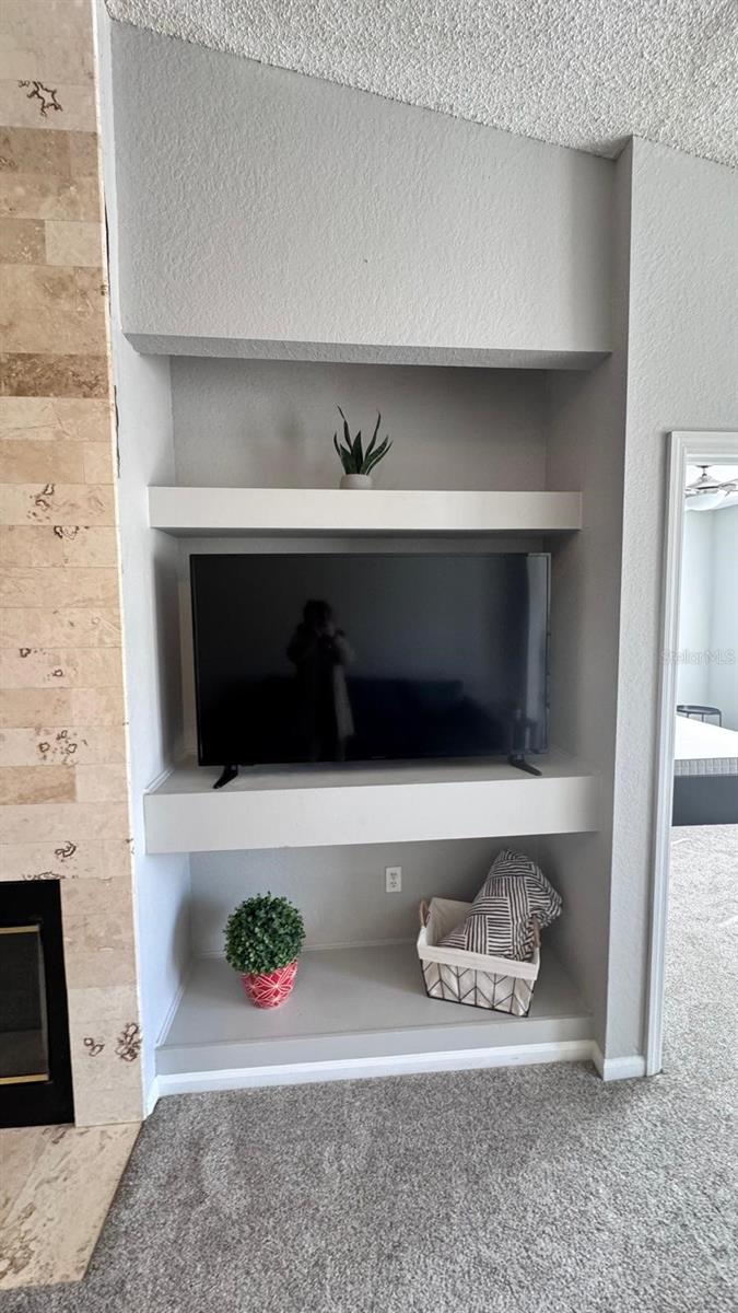 Image 4 of 6 For 13001 Mulberry Park Drive 132