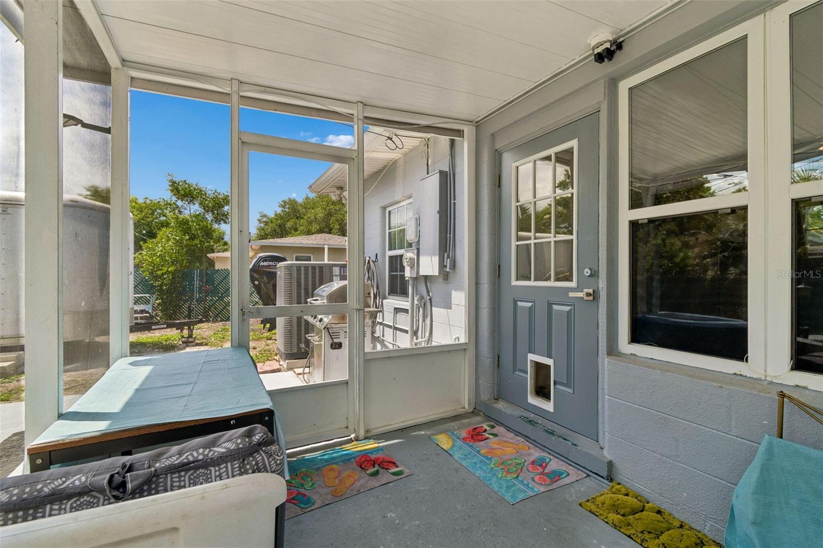 Image 35 of 66 For 4526 Yardley Avenue N
