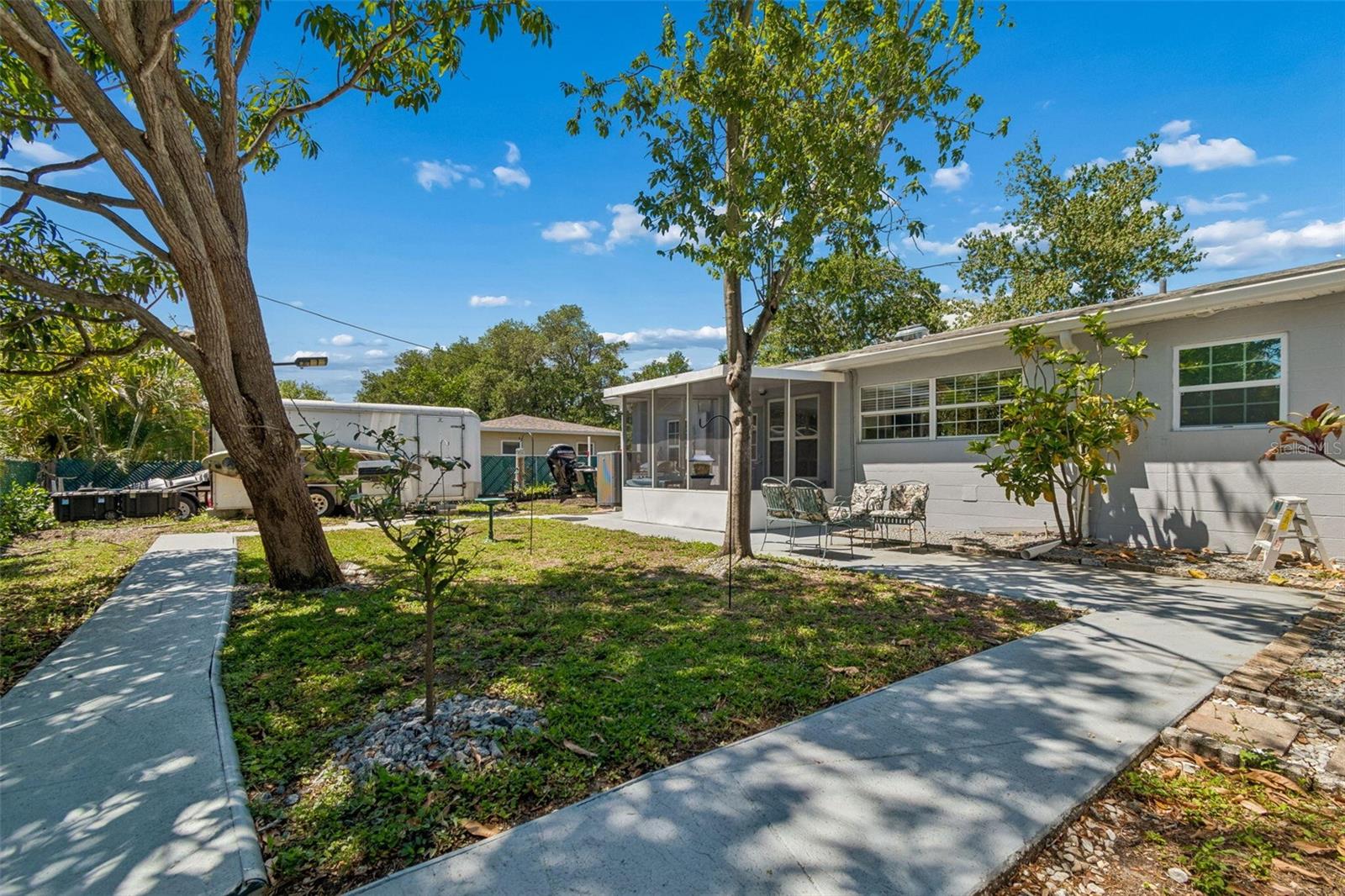 Image 41 of 66 For 4526 Yardley Avenue N