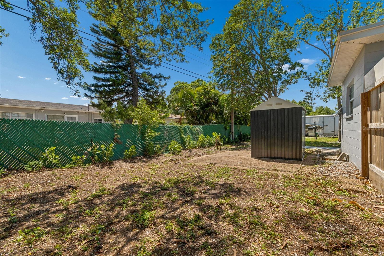 Image 45 of 66 For 4526 Yardley Avenue N