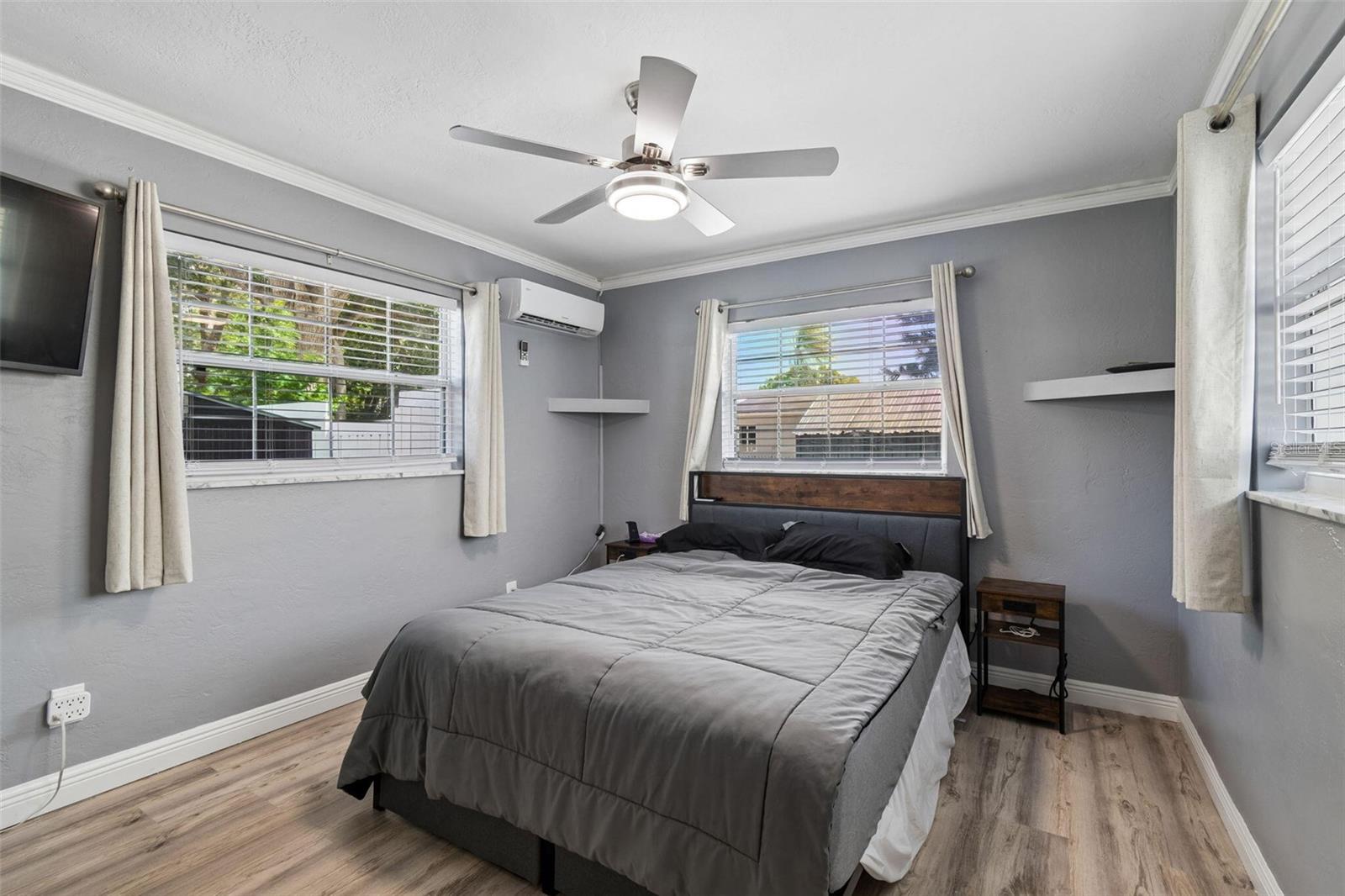 Image 54 of 66 For 4526 Yardley Avenue N