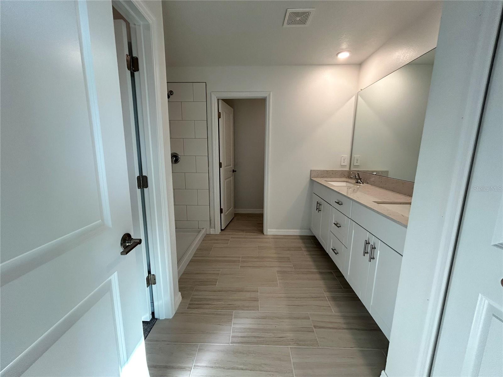 Image 12 of 31 For 11428 Linden Depot Road