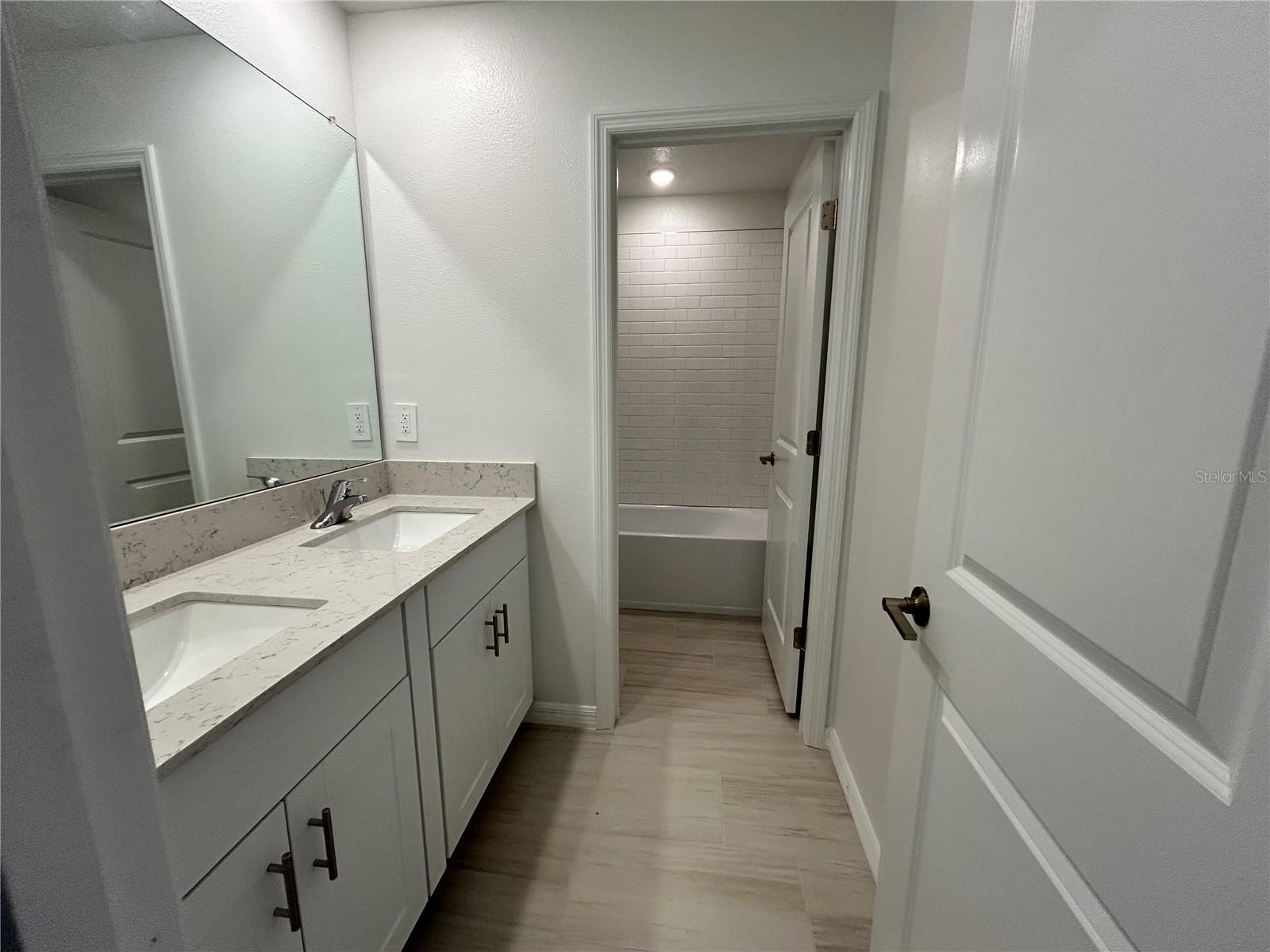 Image 20 of 31 For 11428 Linden Depot Road