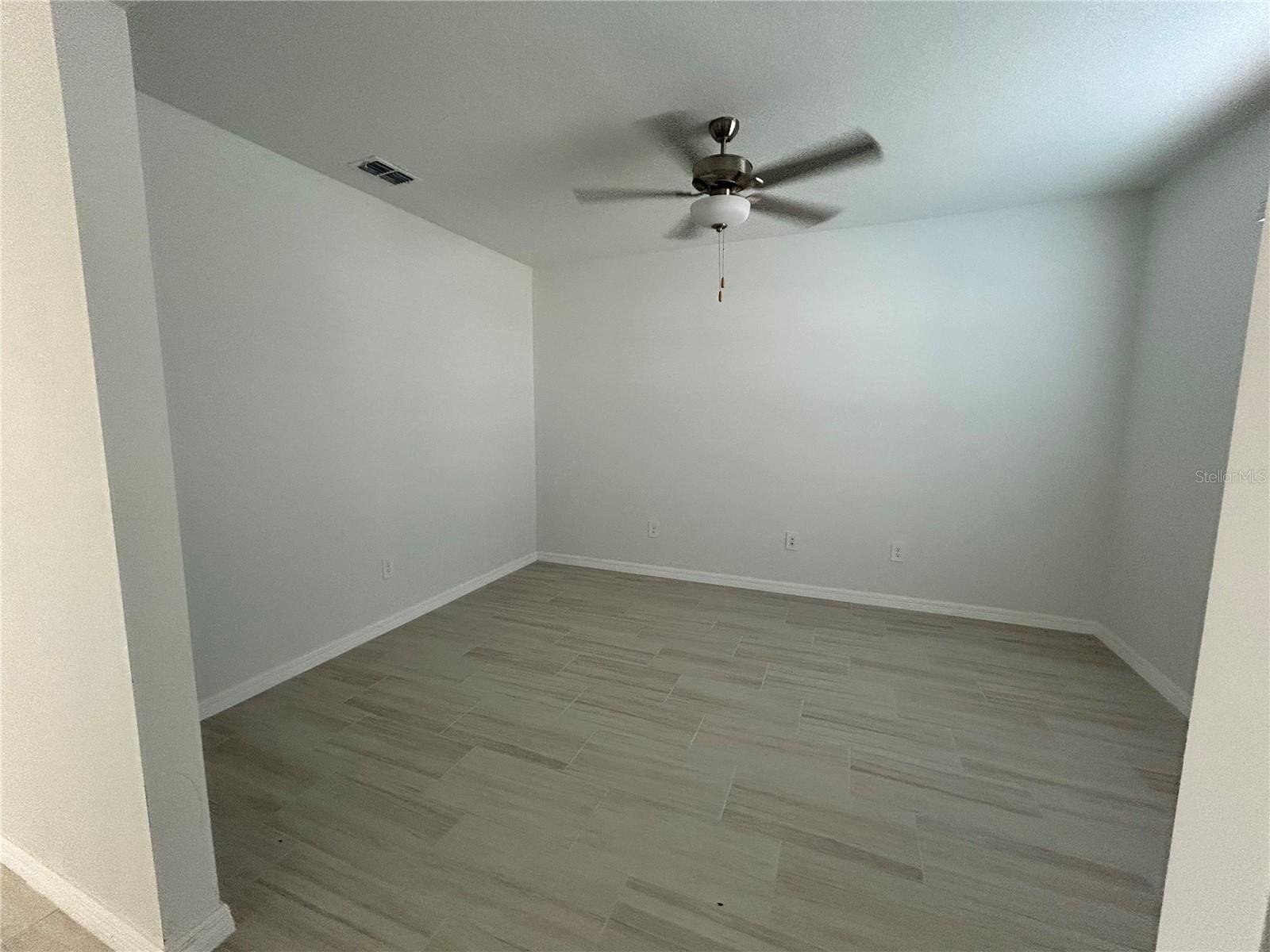 Image 3 of 31 For 11428 Linden Depot Road