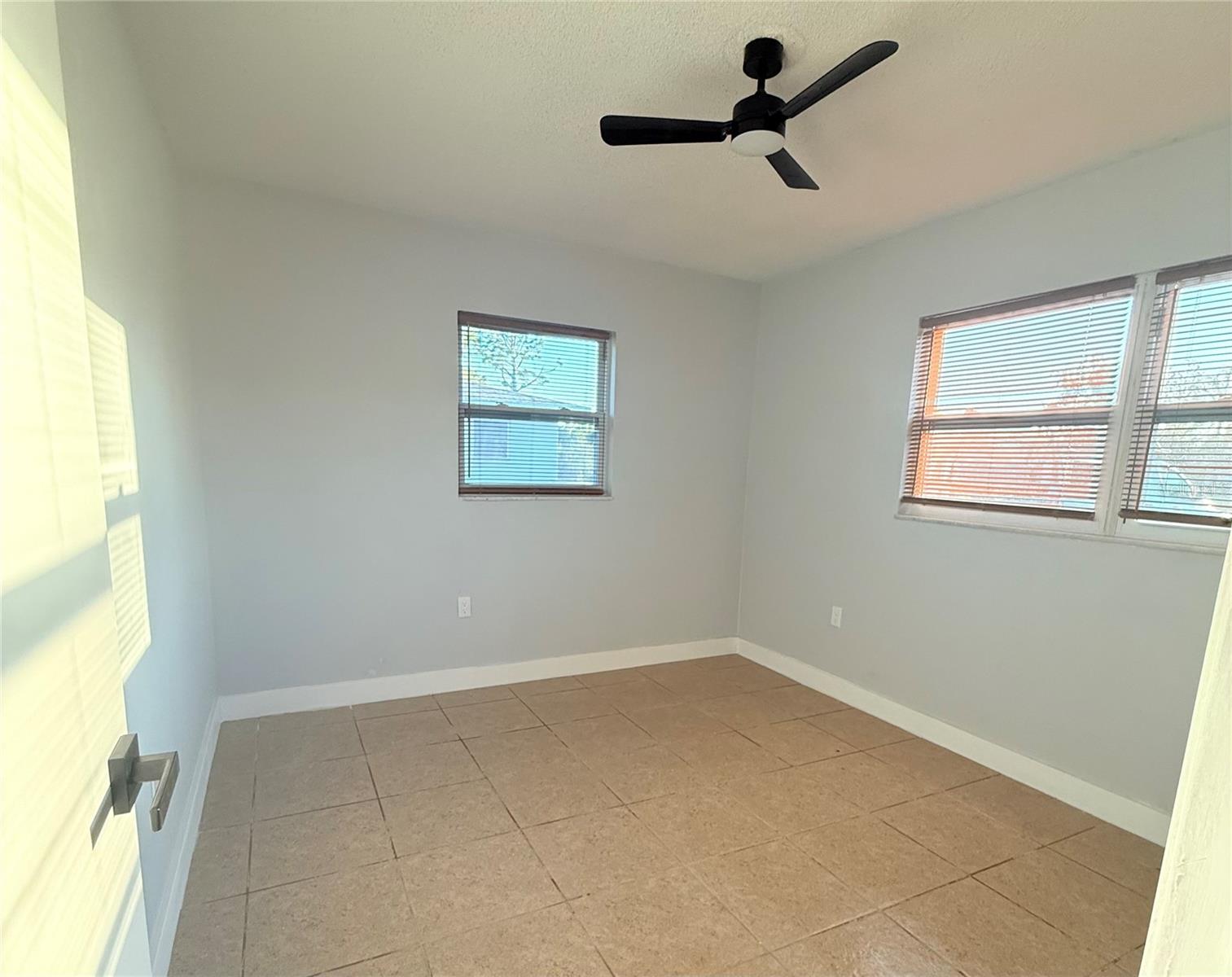 Image 25 of 26 For 134 Peace Island Drive