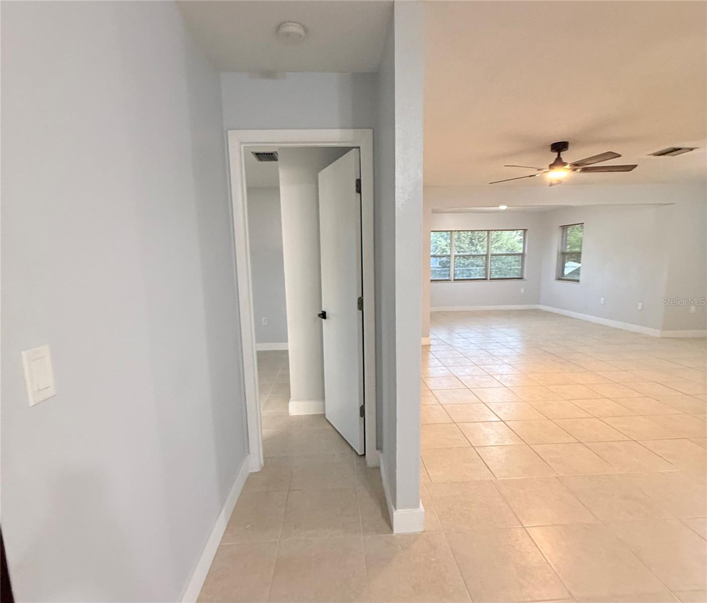 Image 9 of 26 For 134 Peace Island Drive