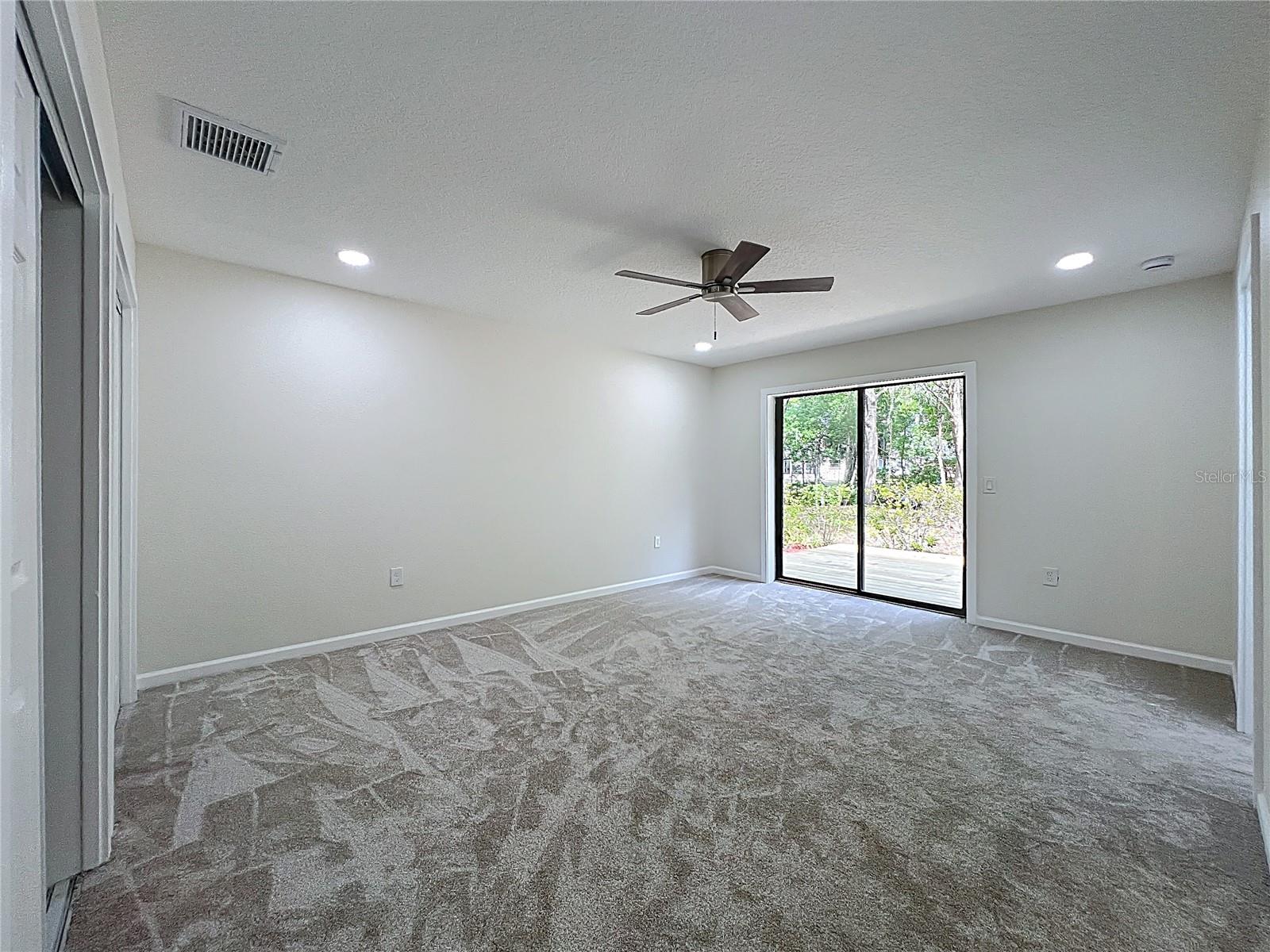 Image 16 of 52 For 5975 Sheryl Anita Street