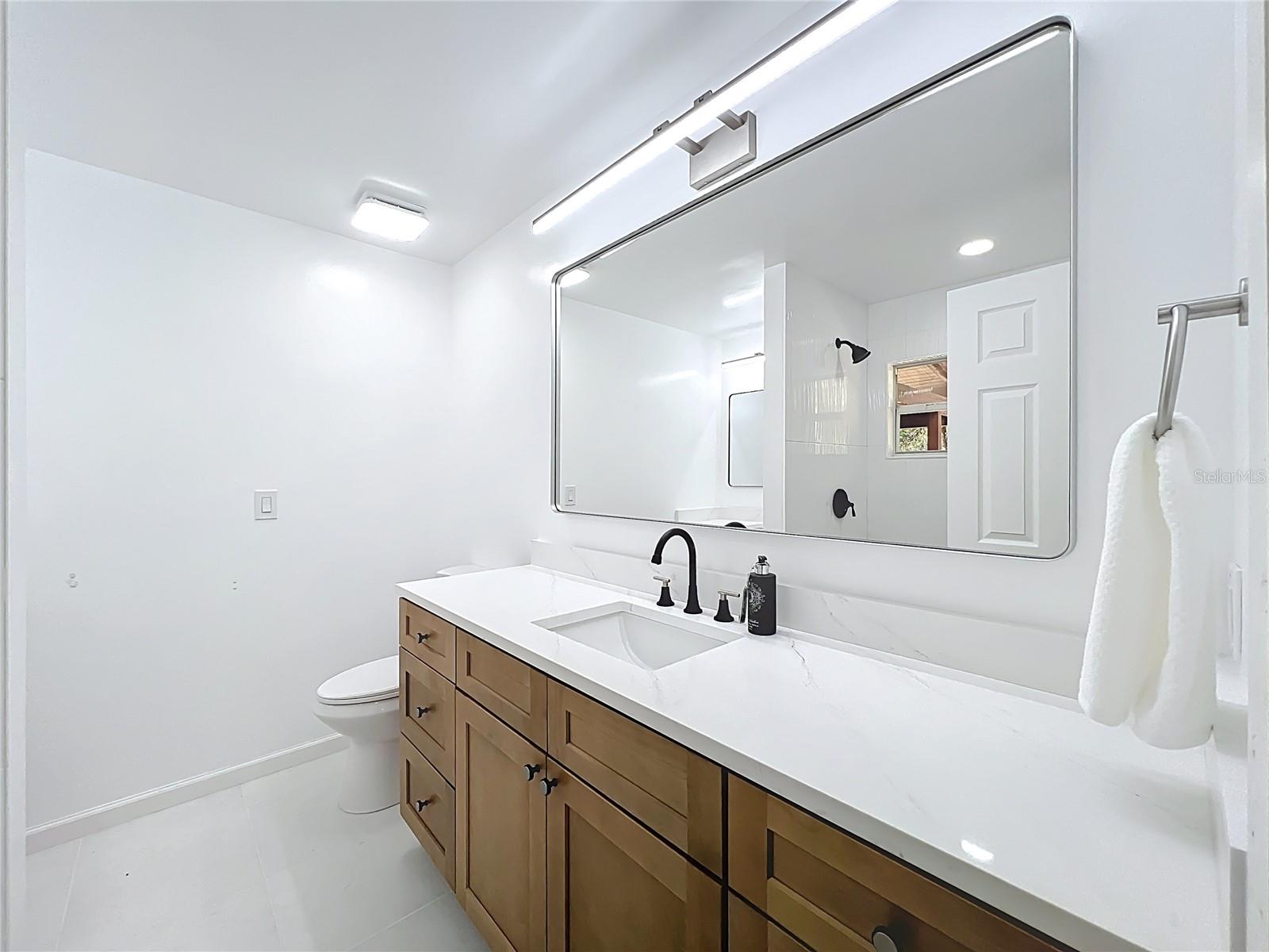 Image 20 of 52 For 5975 Sheryl Anita Street