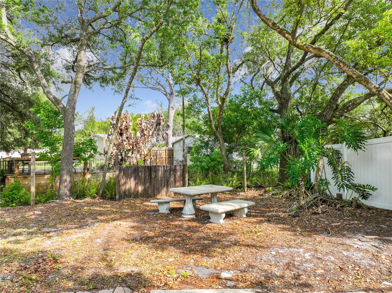 Image 42 of 52 For 5975 Sheryl Anita Street