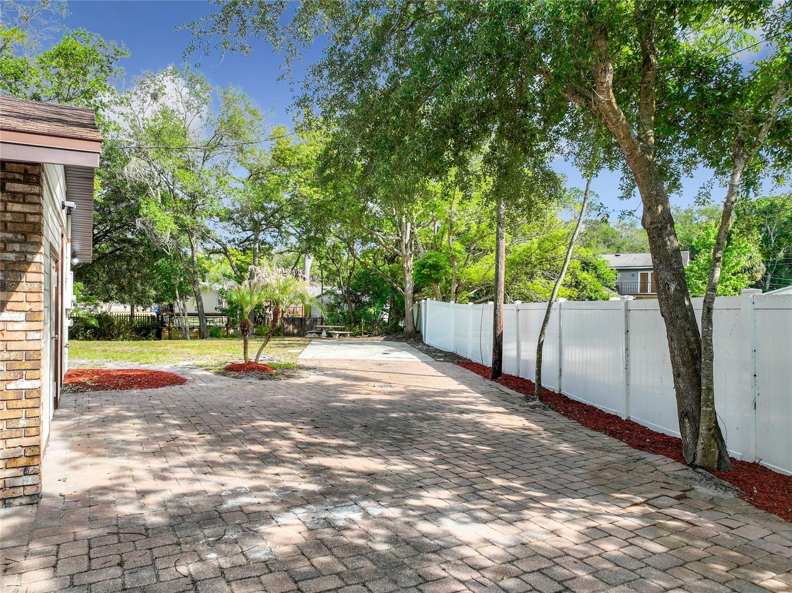 Image 46 of 52 For 5975 Sheryl Anita Street