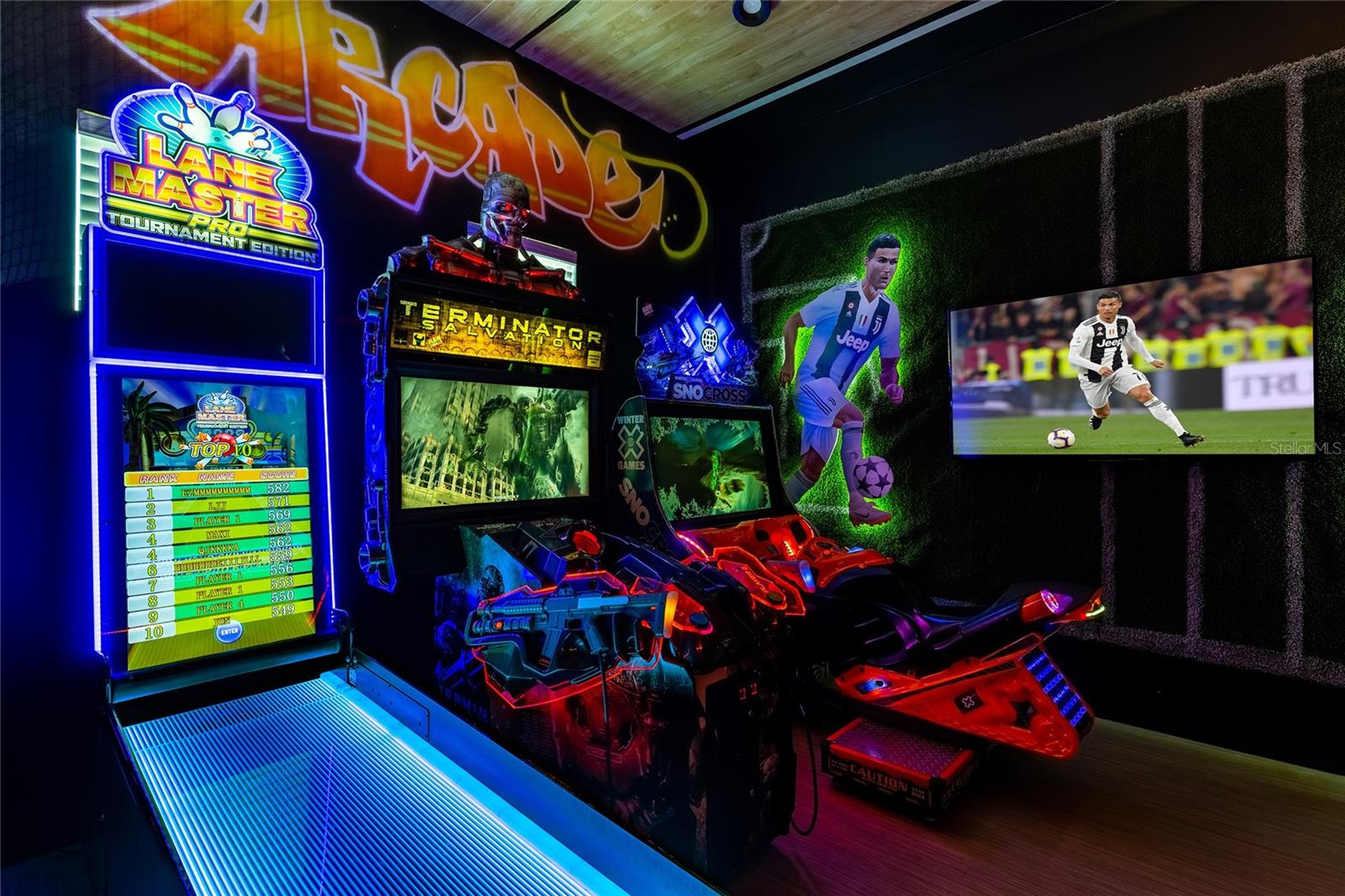 Image 14 of 49 For 1200 Grand Traverse Parkway