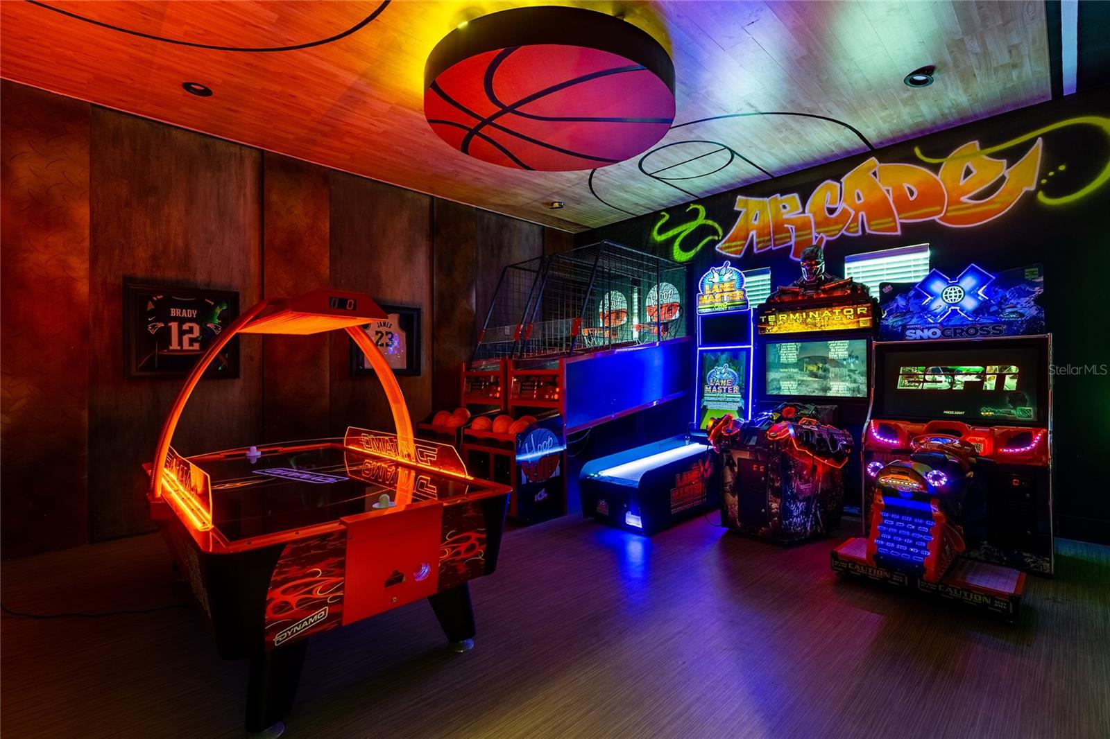 Image 15 of 49 For 1200 Grand Traverse Parkway