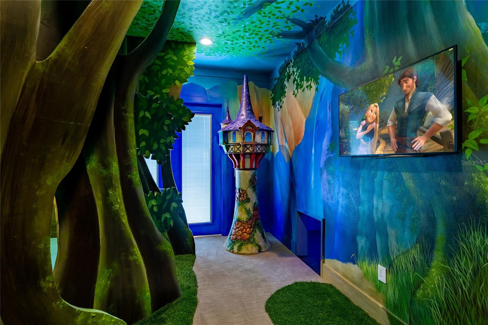 Image 24 of 49 For 1200 Grand Traverse Parkway