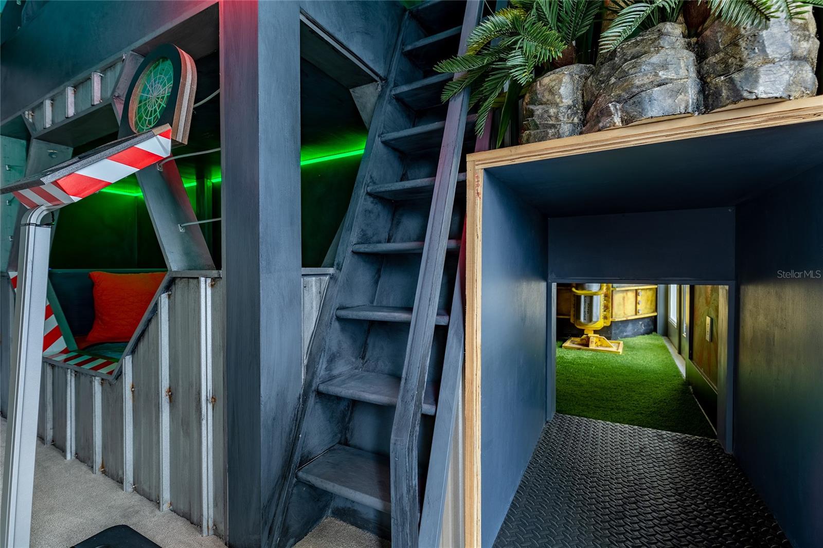 Image 29 of 49 For 1200 Grand Traverse Parkway