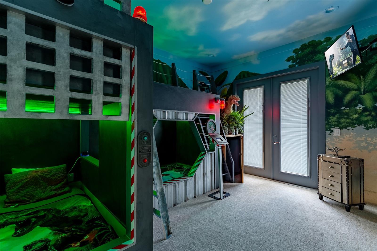 Image 30 of 49 For 1200 Grand Traverse Parkway