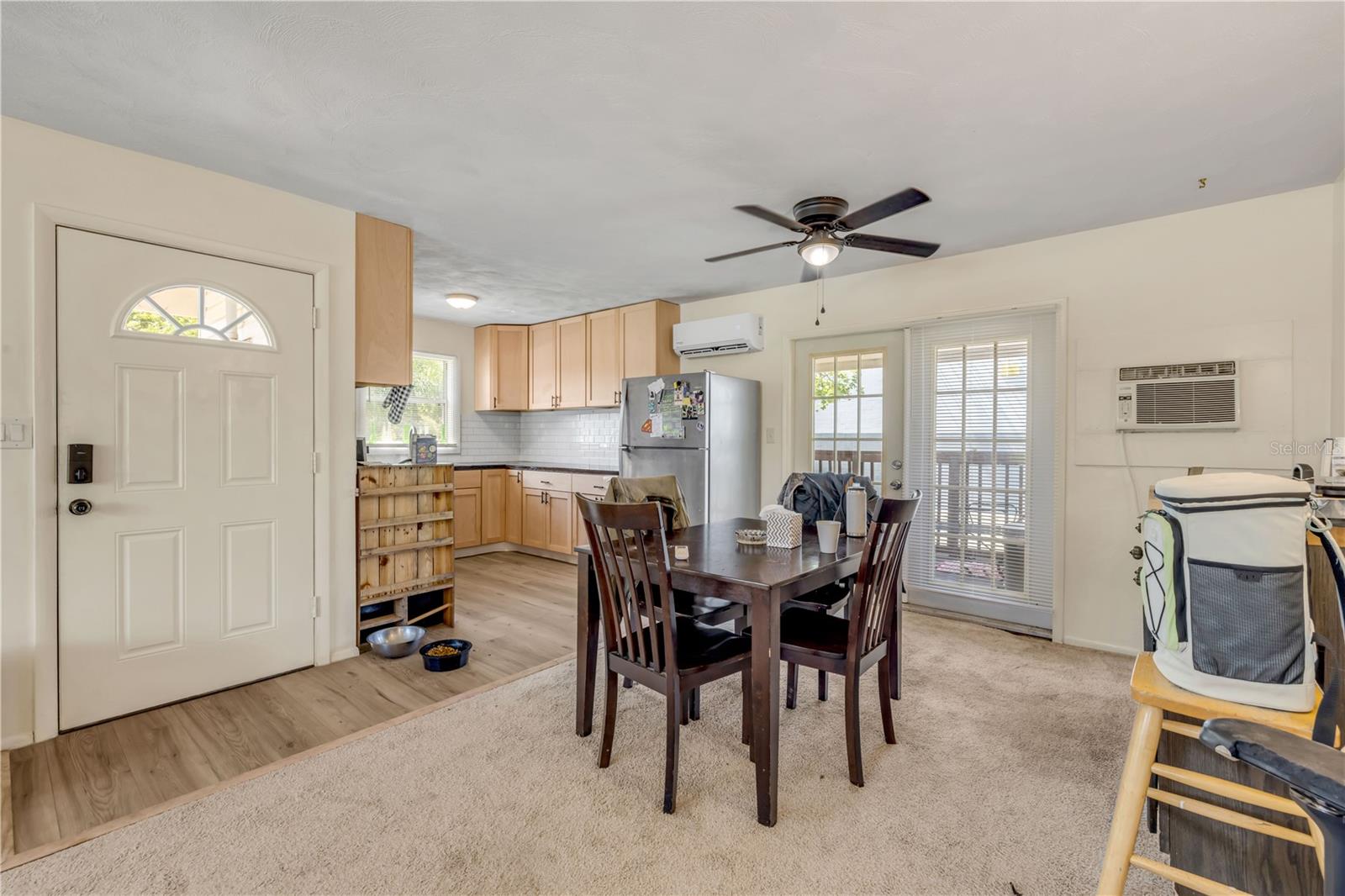 Image 15 of 33 For 1051 June Terrace