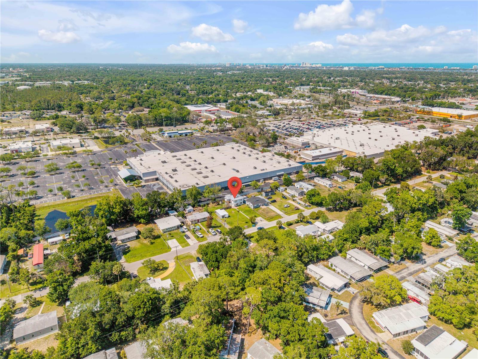 Image 32 of 33 For 1051 June Terrace