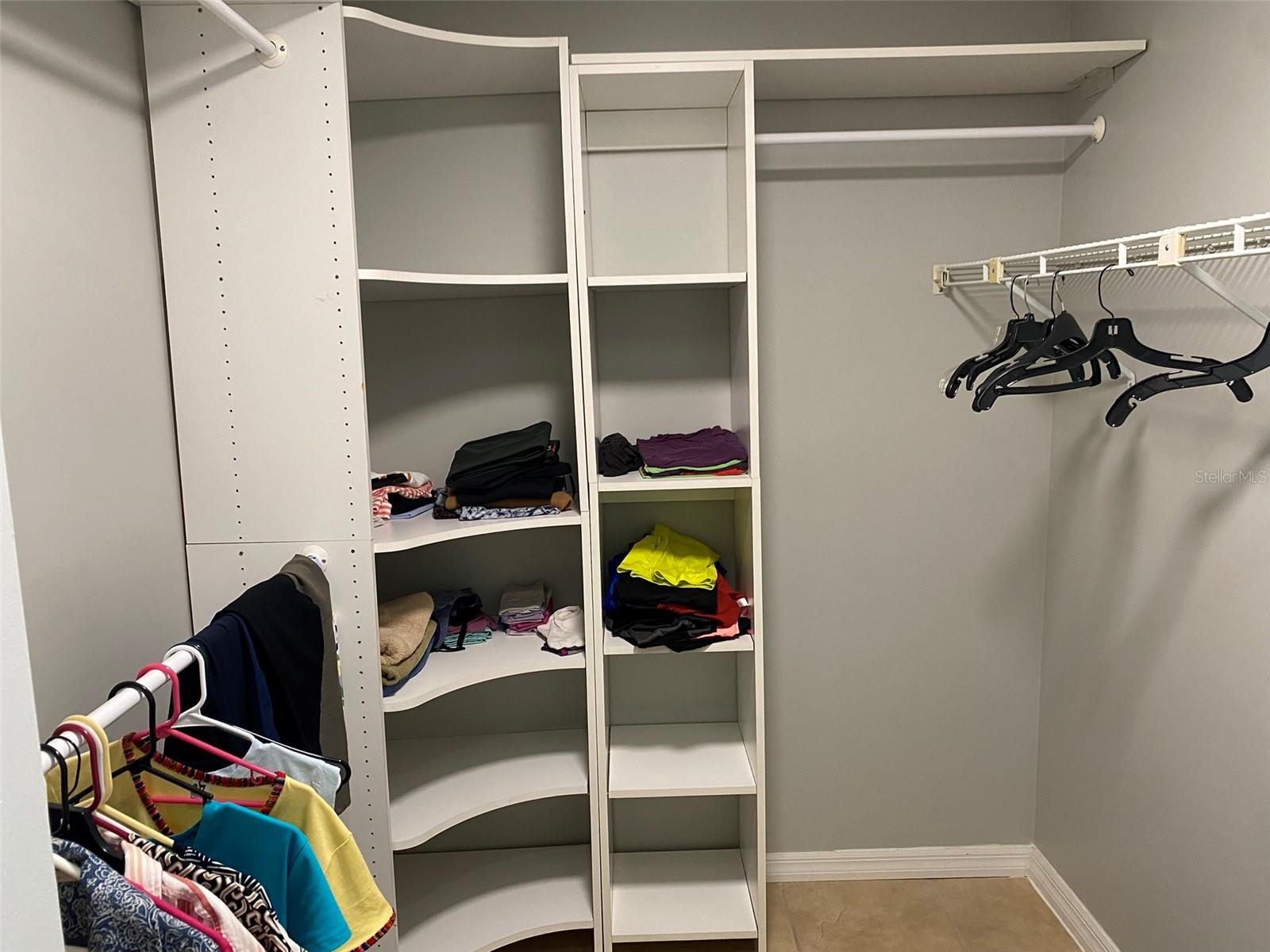 Image 18 of 32 For 1861 Crowley Circle E