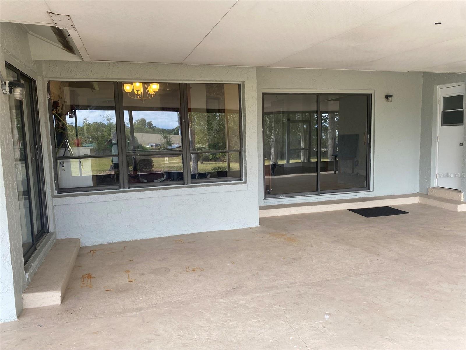 Image 23 of 32 For 1861 Crowley Circle E