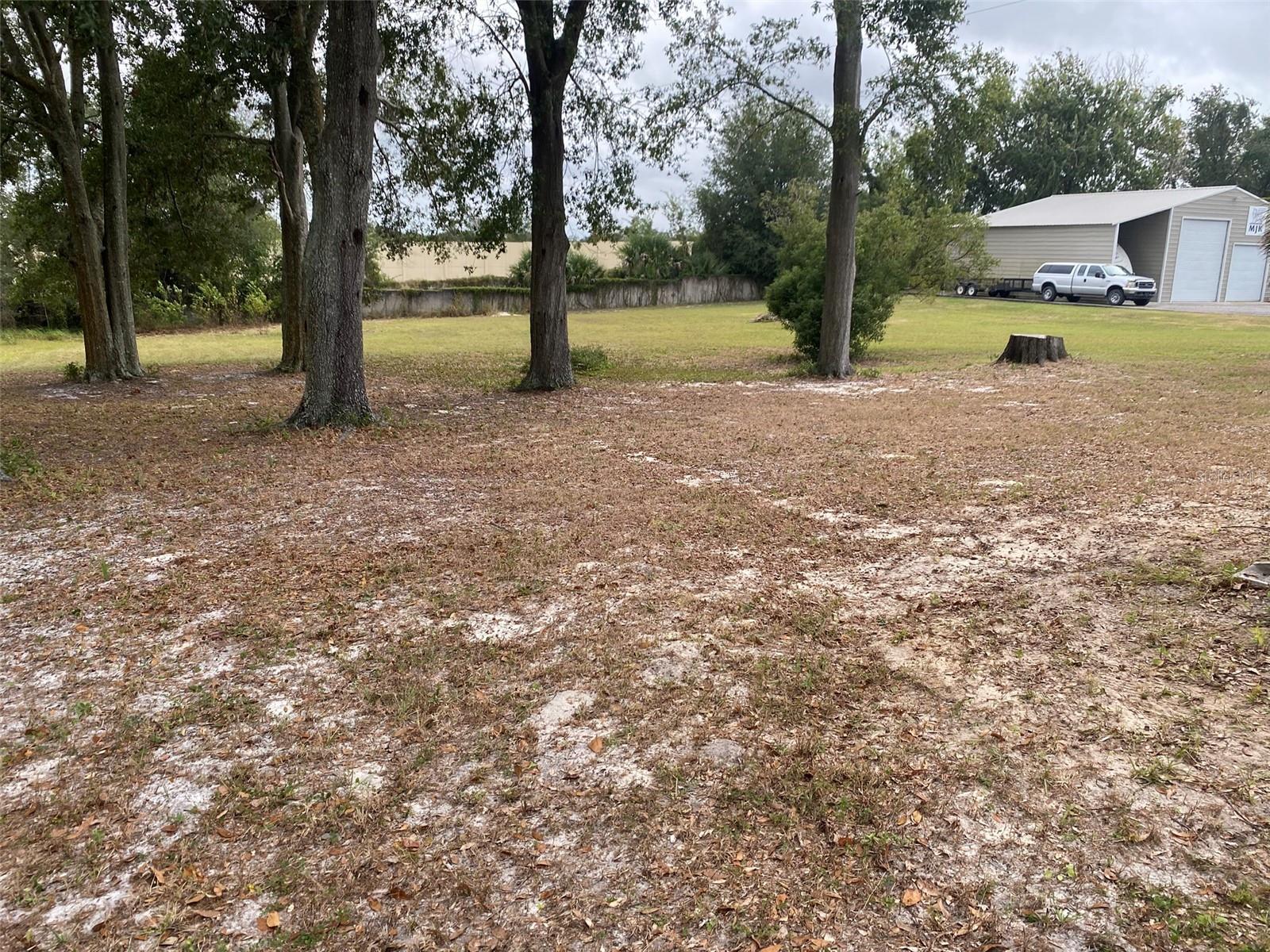 Image 28 of 32 For 1861 Crowley Circle E