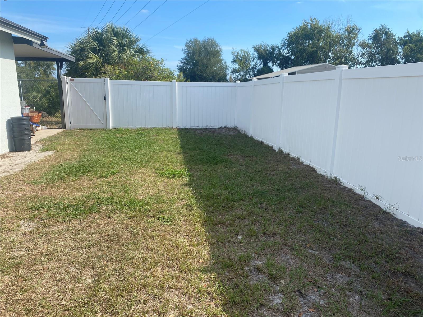 Image 29 of 32 For 1861 Crowley Circle E