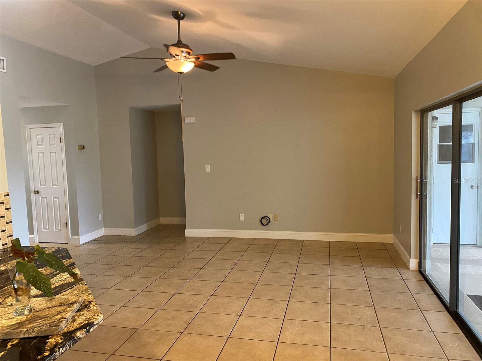 Image 30 of 32 For 1861 Crowley Circle E