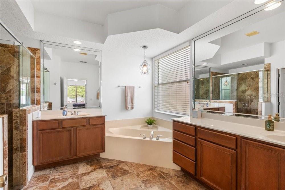 Image 21 of 52 For 3632 Hollywood Place