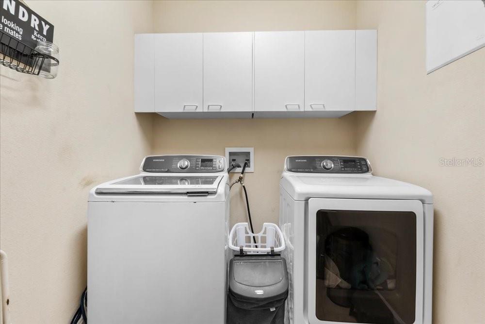 Image 29 of 52 For 3632 Hollywood Place