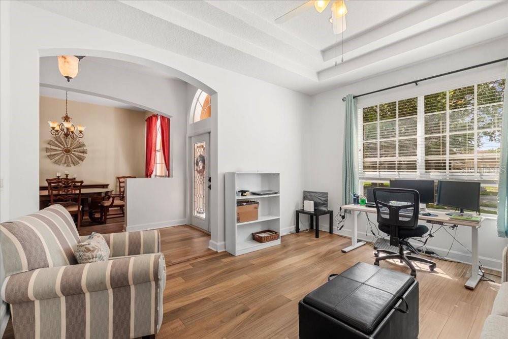 Image 5 of 52 For 3632 Hollywood Place