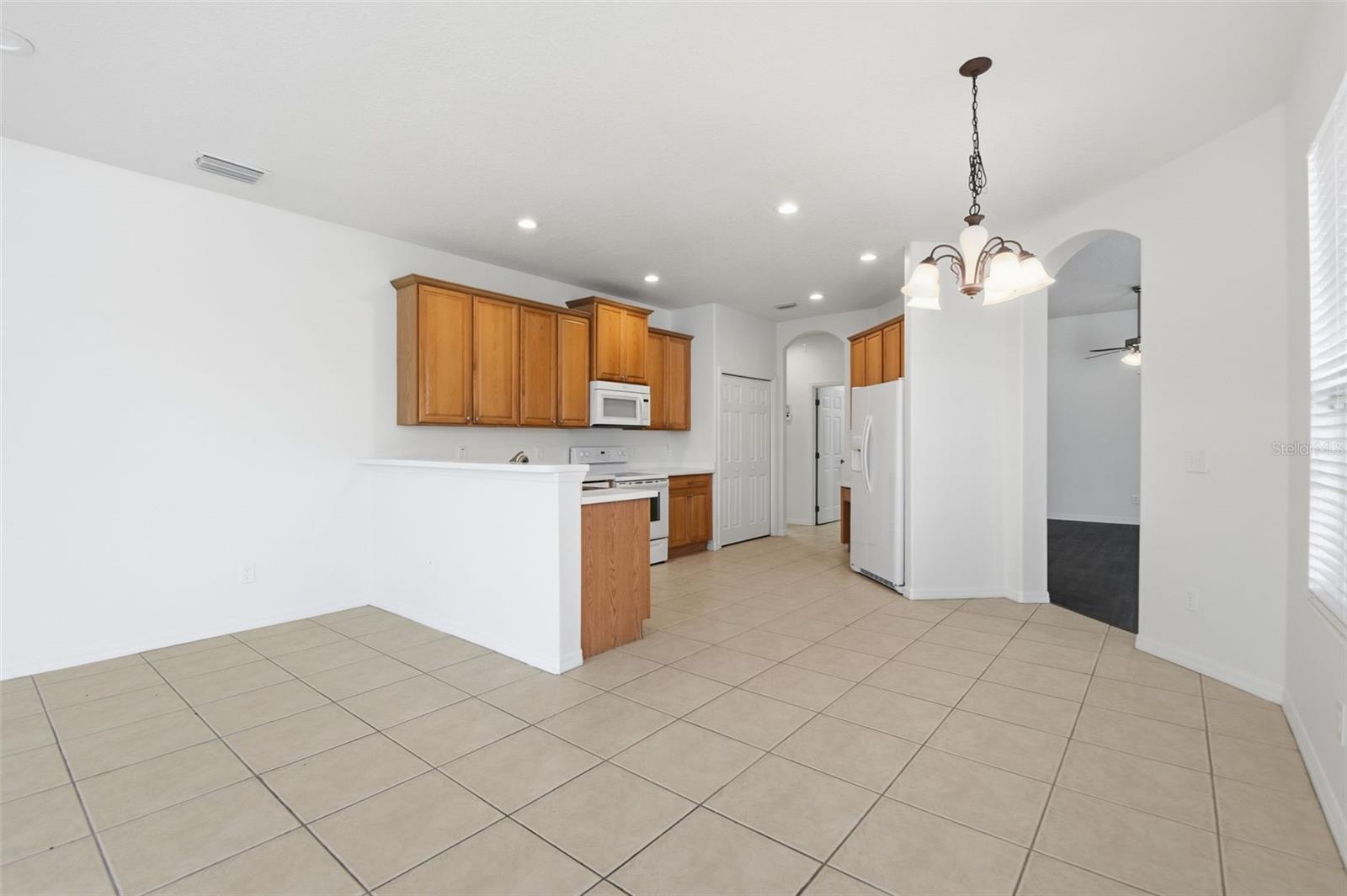 Image 15 of 51 For 12323 30th Street E